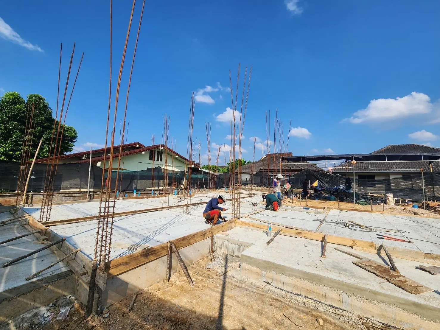 พื้นชั้นล่างหลังเทคานคอดิน