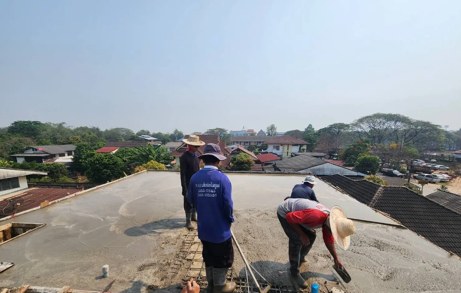 ขัดผิวพื้นคอนกรีต