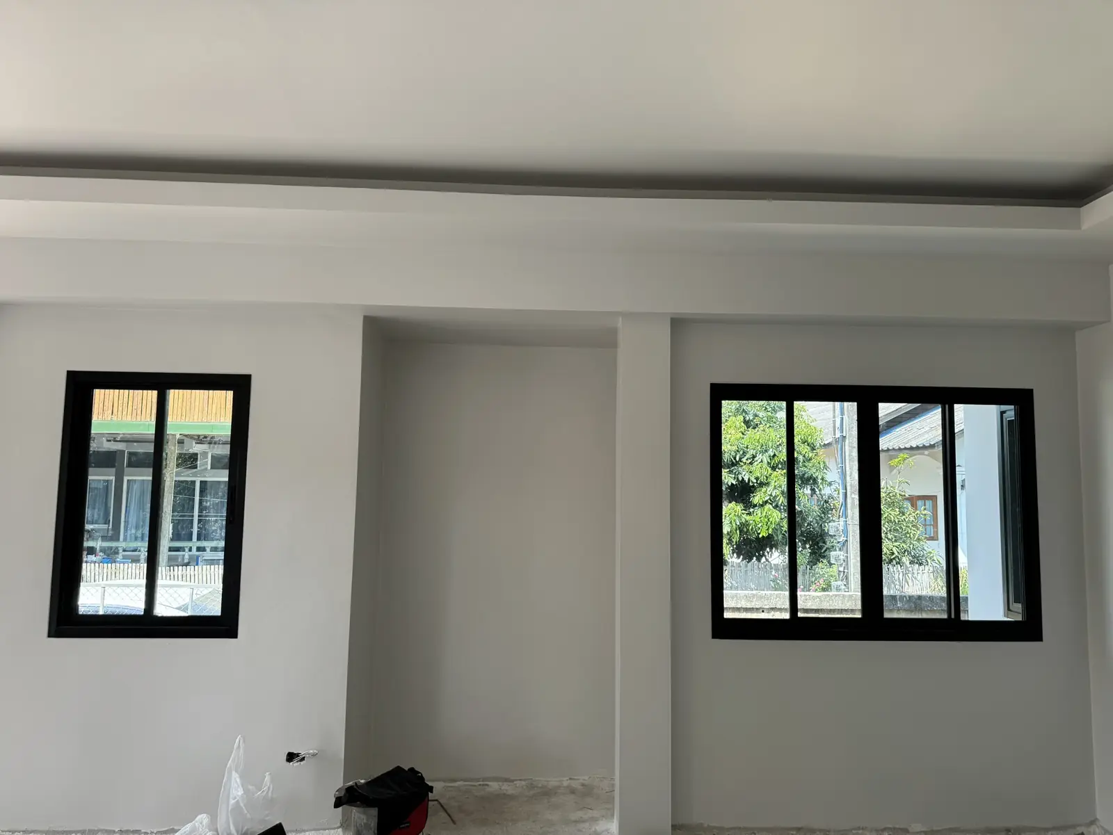 ห้องพร้อมหน้าต่างบานใหม่